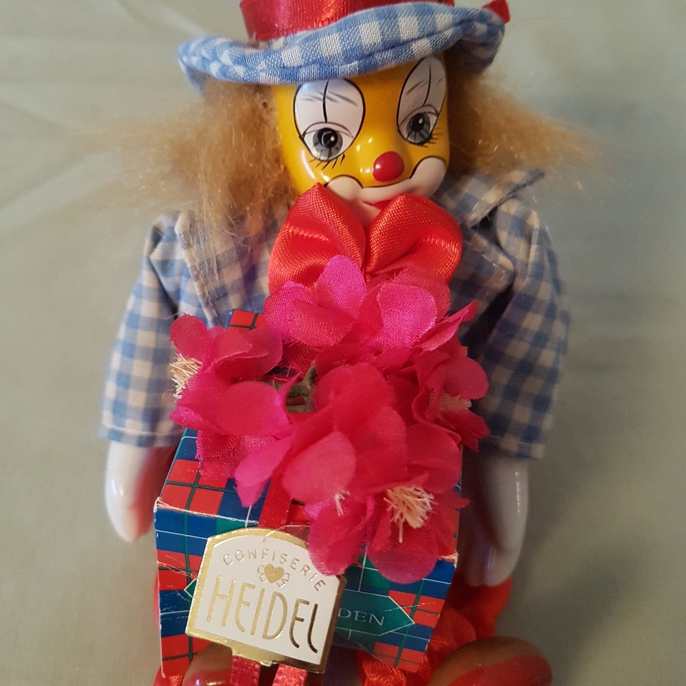 Clown figurine